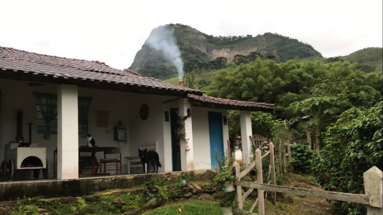 FOGÃO DE LENHA - ALIMENTOS DAS MONTANHAS - A VIDA DO CAIPIRA.
