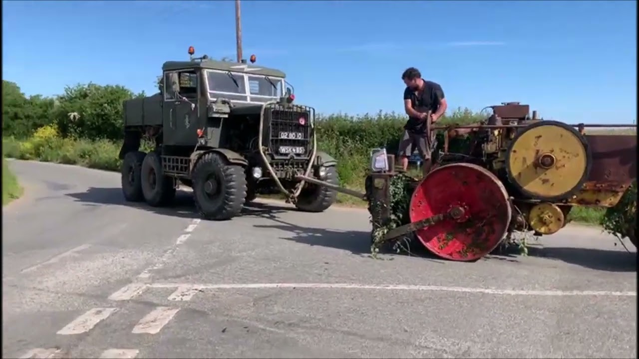 Scammell Explorer Winching Aveling Roller