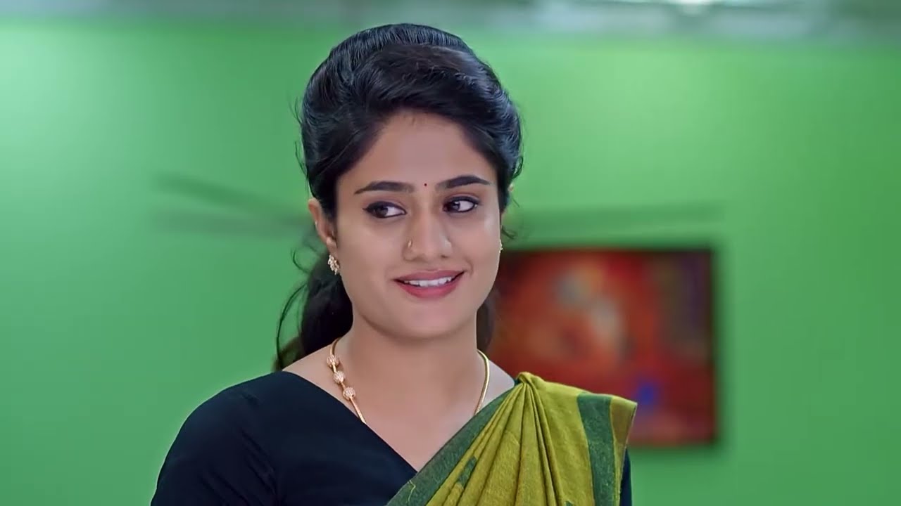 Akshara నిప్పు పెడుతుంది, Bhupathiని బయటపెడుతుంది | Radhamma Kuthuru | Full Ep. 1156 | ZEE Telugu