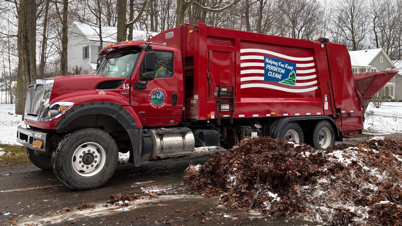 Perinton Leaf Collection! One Hour of Trucks in Action! Dump Trucks, Garbage Trucks and More!