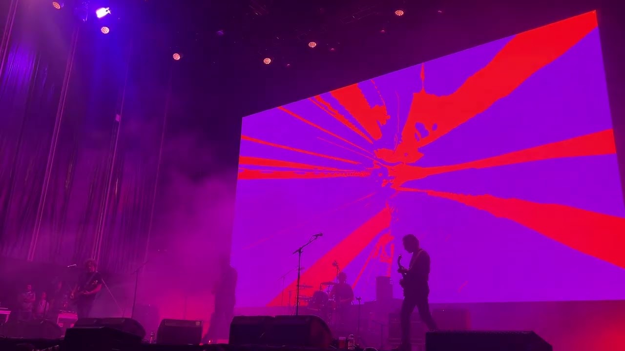 LOS PLANETAS - De viaje (Directo @Warm Up Festival. Murcia. 3-5-2024)