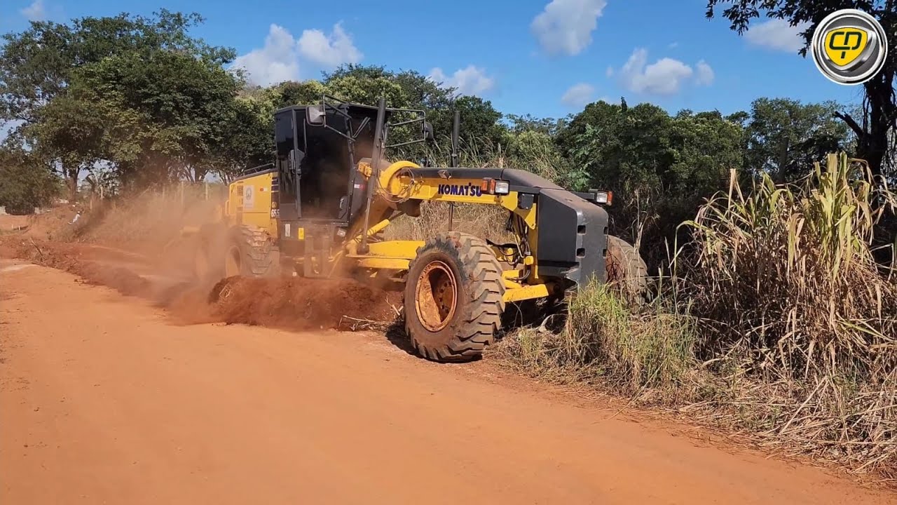 PATROL NA LIMPEZA DE RUA/Motoniveladora/Patrola/Road Grader/Motor Grader/Niveleuse.