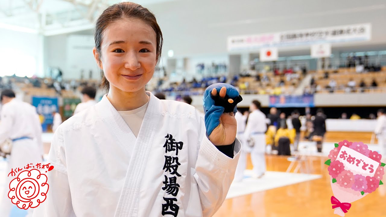 伊藤美樹選手（小松大谷） 山本はな選手（御殿場西） 第39回桃太郎杯全国高等学校空手道錬成大会 女子個人組手一年生大会決勝戦 記録席側