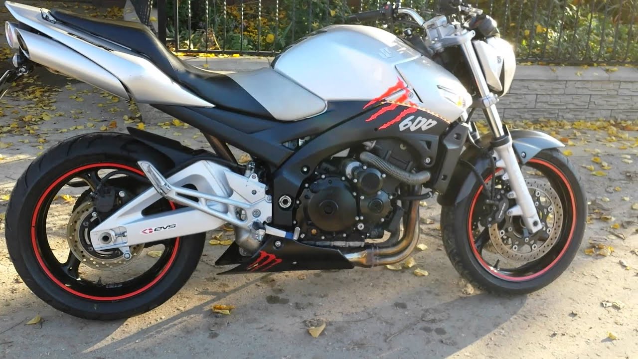Suzuki GSR600 2007