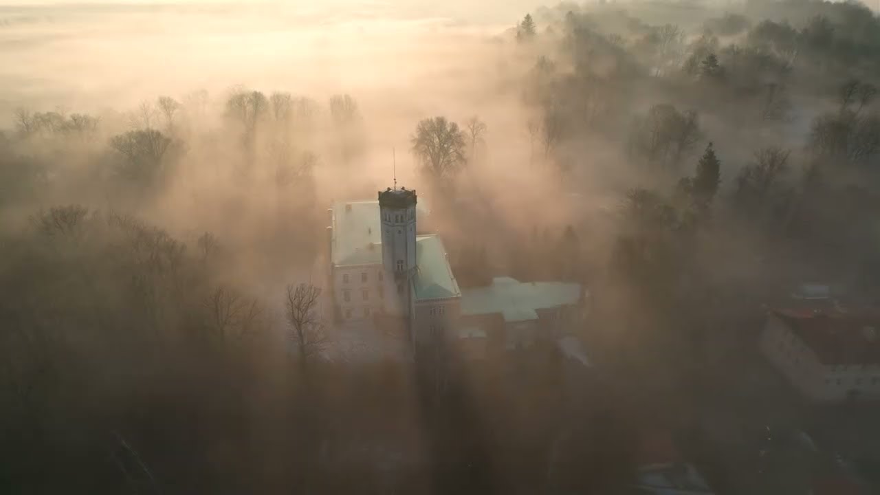 Pałac Królewski w Mysłakowicach