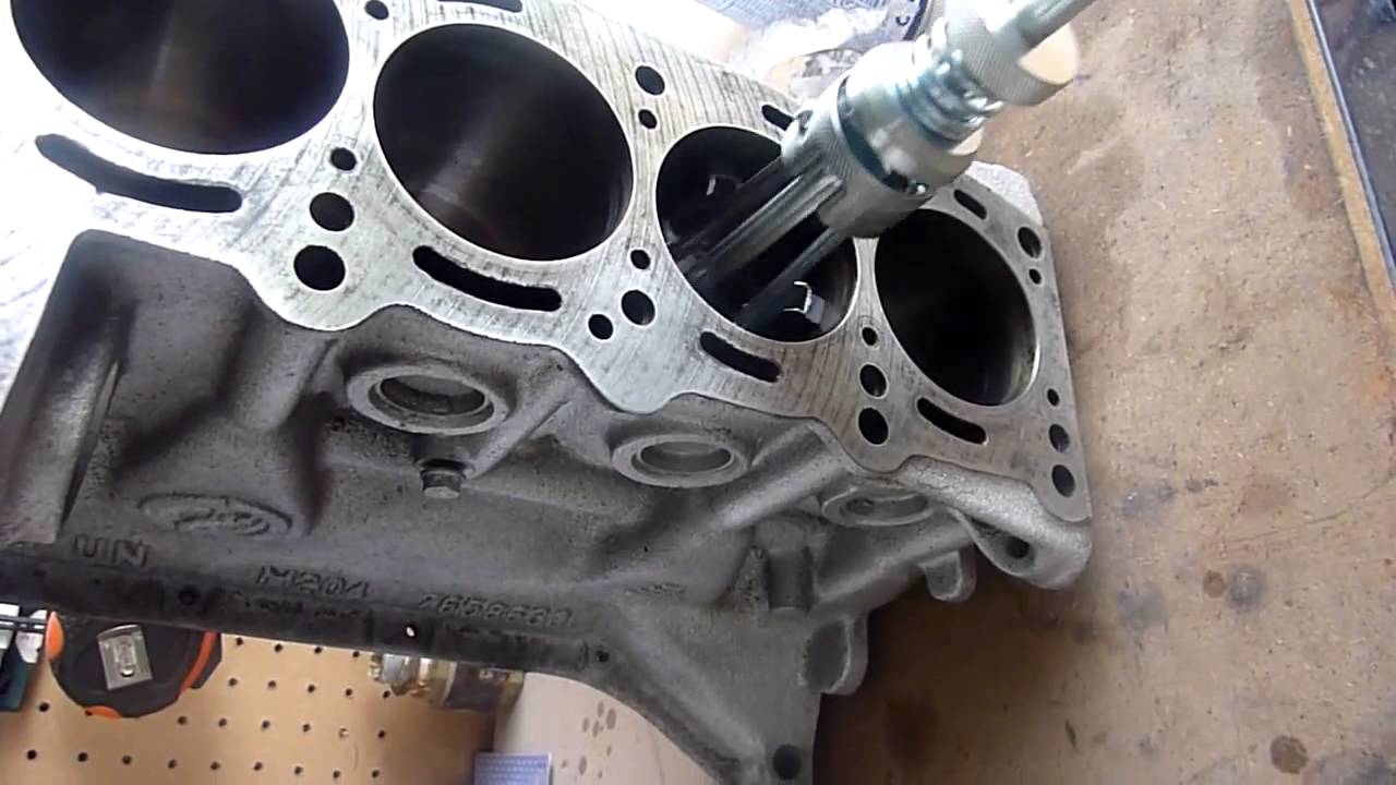 Bru&ntilde;ido cilindros motor 1.0 FIRE