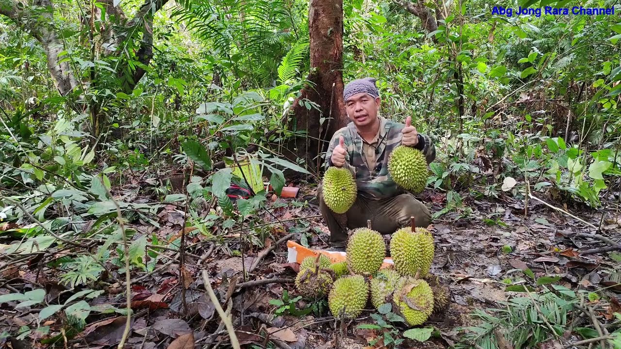 Santai sebelum habis musim Raja Buah Durian...tetapi.....tonton sampai habis Kejadiannya...