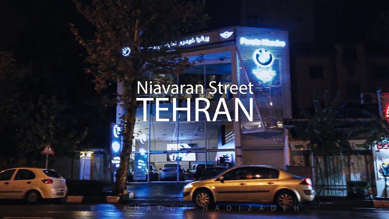TEHRAN (2019) - Walking on Niavaran Street at rainy midnight / تهران، نیاوران