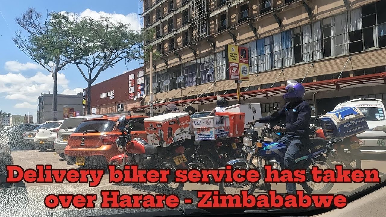 Служба доставки на мотоциклах захватила Хараре #harare #zimbabwe #africa #biker #delivery