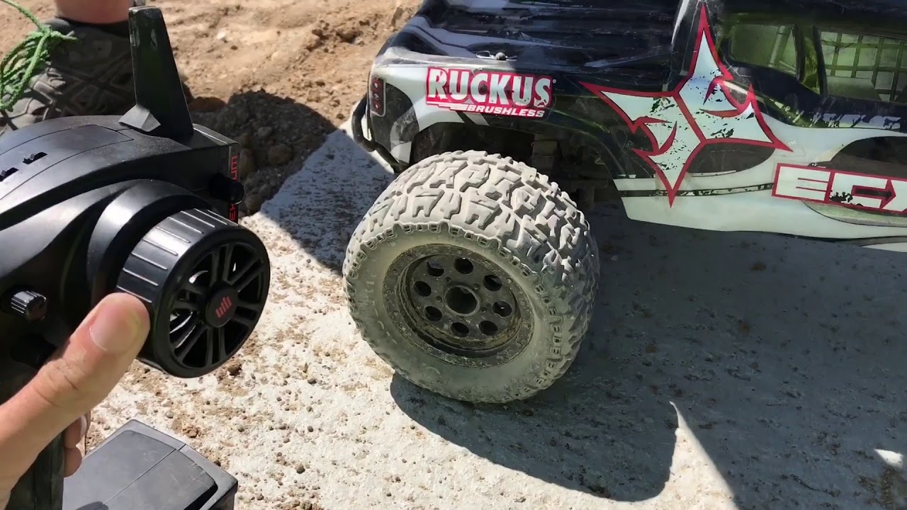 ECX 1/10 2WD Ruckus Brushless Review (Read Description)