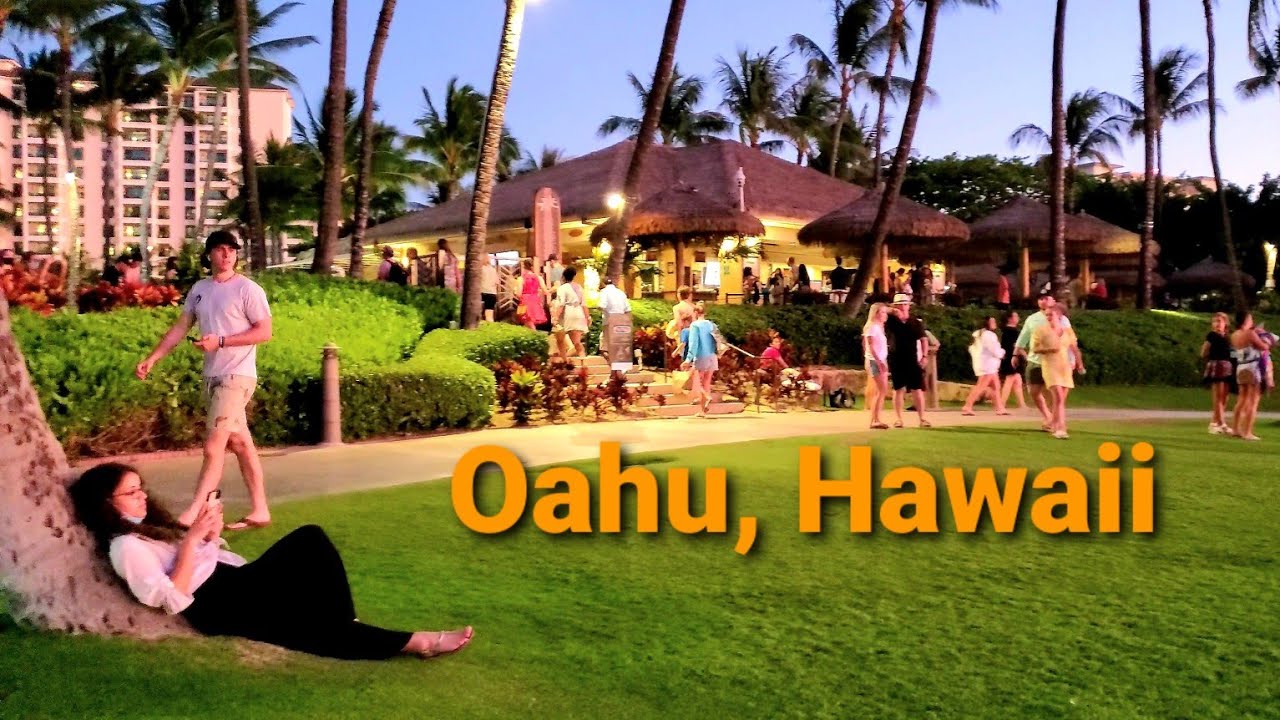 [4K] Hawaii | Tourists Walking Around after Dinner at  Ko Olina  | Aulani Disney Hotel | West Oahu