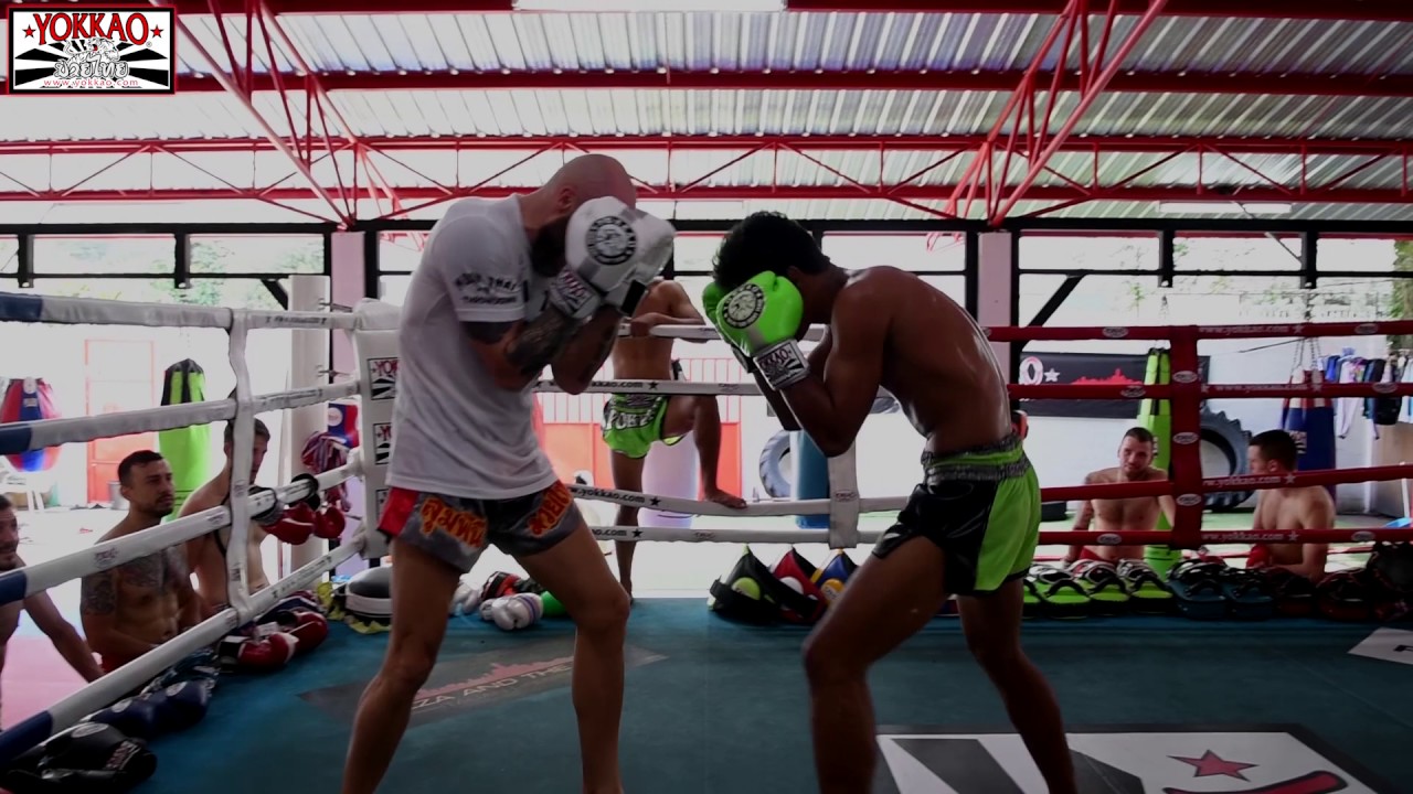 Singdam Kiatmoo9 Boxing Sparring - YOKKAO Training Center Bangkok