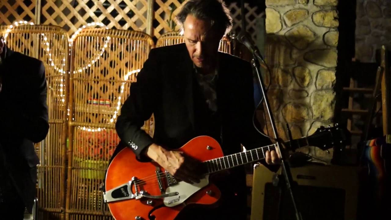 Hugo Race & Michelangelo Russo - My first wife left me (Secret concert in Mugello, May 31st 2016)