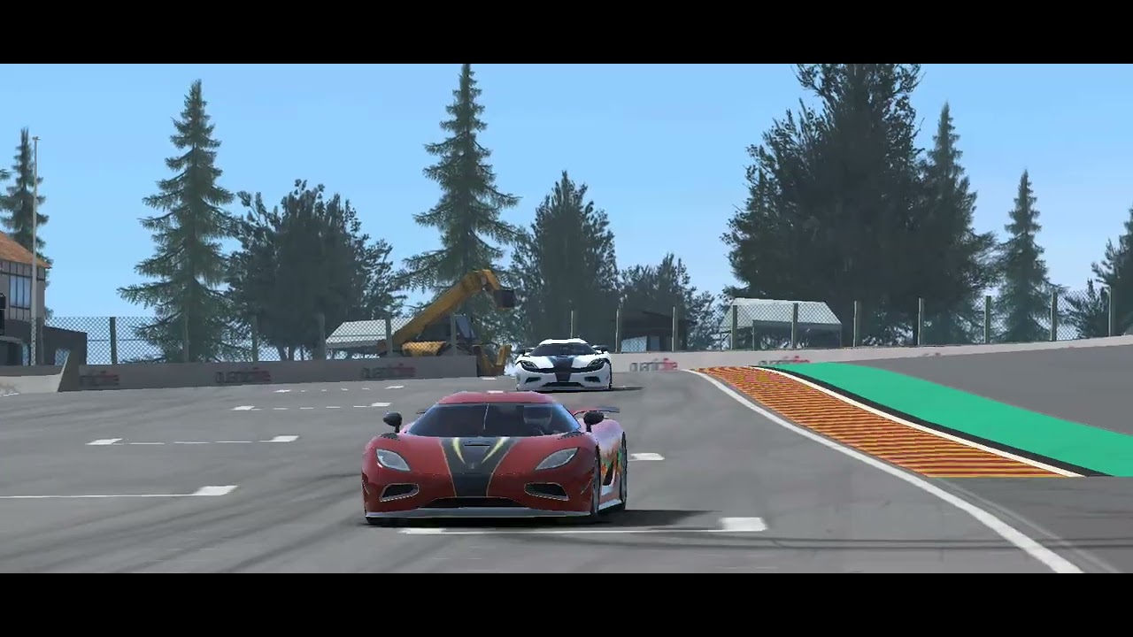 Win the race with Koenigsegg Agera R #kingcamper24 #koenigsegg #agera #car #automobile #famous 