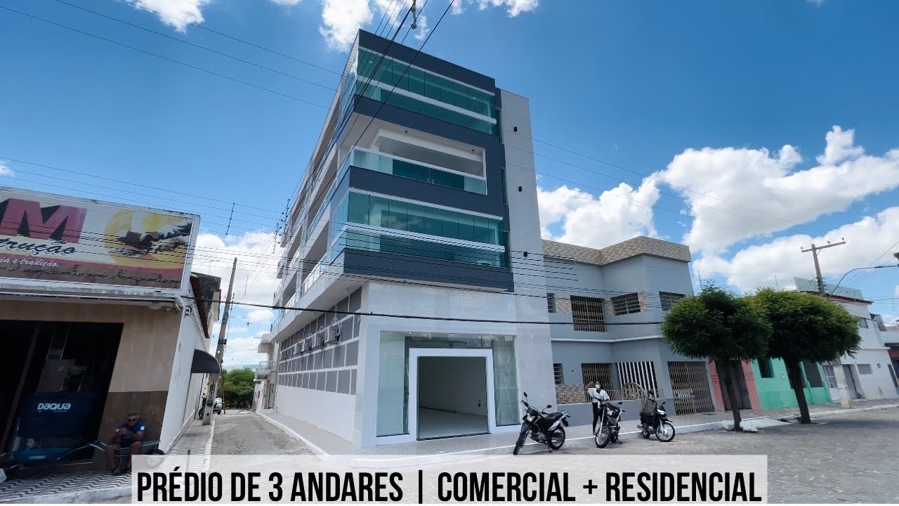 Prédio de 3 Andares | Comercial + Residencial