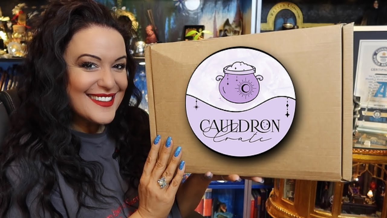 🐍 FIRST LOOK! &lsquo;The Snake Chest&rsquo; by Cauldron Crate 