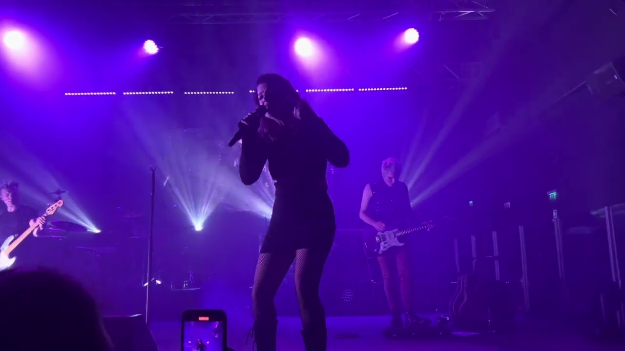 Emma - Ogni volta è così @ Milano - Souvenir in da club - 26.11.23