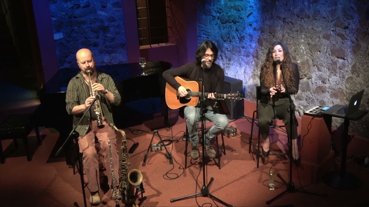L'Attesa - Massimo Donno (con Eleonora Pascarelli ed Emanuele Coluccia)