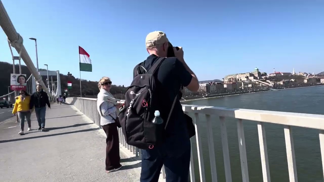 Красота в столице  идем в секретное место 🤫🇭🇺🌸