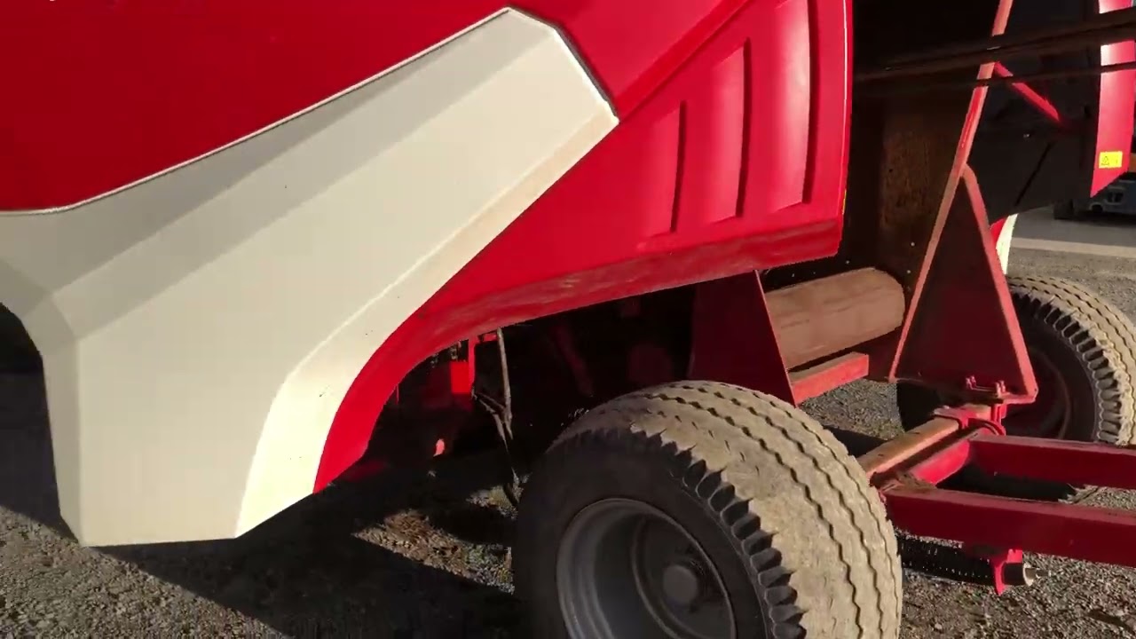 LELY-WELGER RP 445 Round Baler New Computer Knives Ready for work