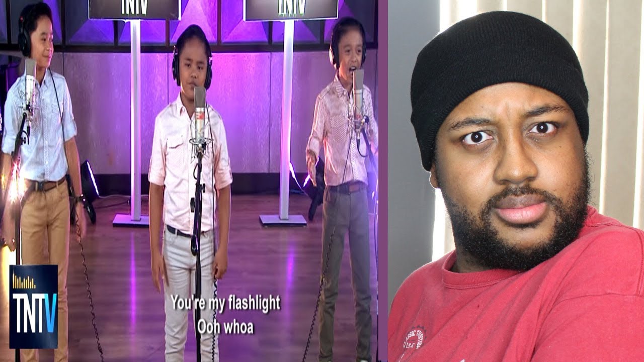 TNT Versions: TNT Boys - Flashlight REACTION