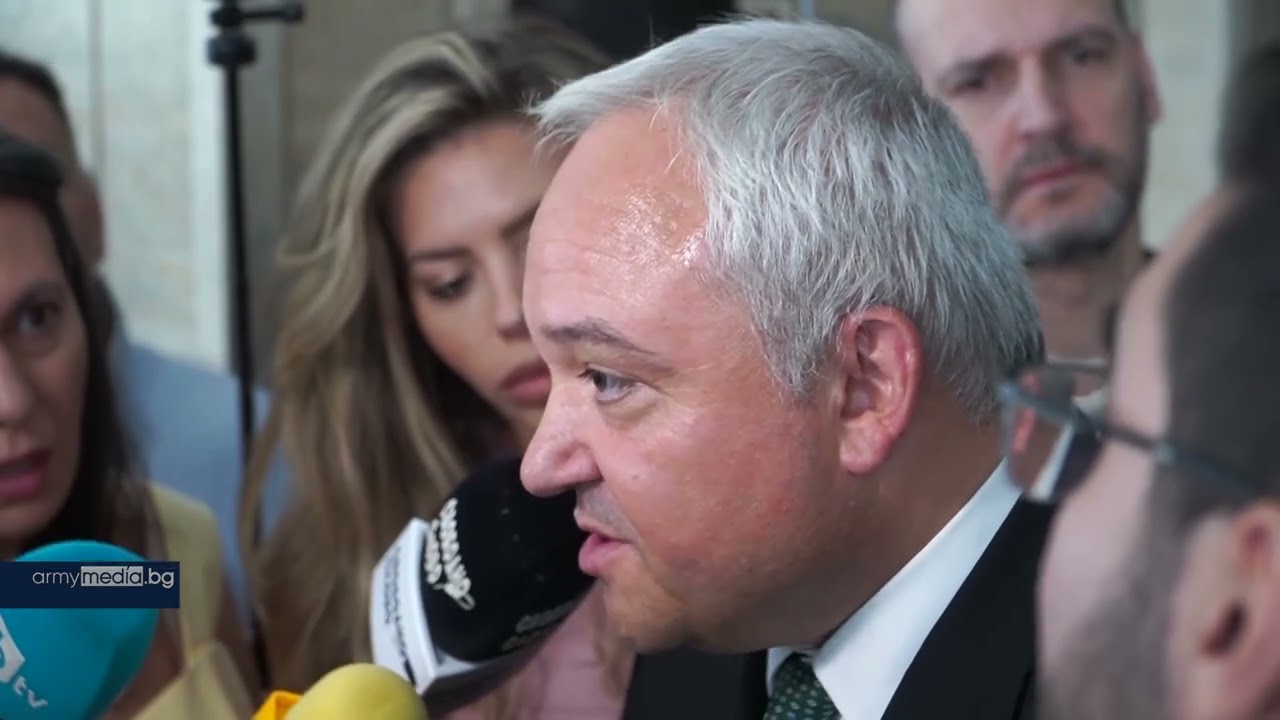 Министърът на вътрешните работи: Няма повишена заплаха за авиобаза &bdquo;Безмер&ldquo;