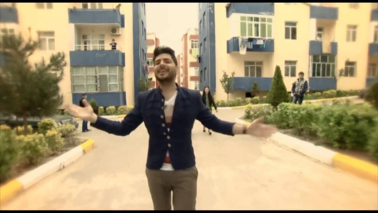 El&ccedil;in Cəfərov &mdash; Mənə Onu &Ccedil;ağırın Gəlsin | 2013 (Rəsmi Musiqi Videosu)