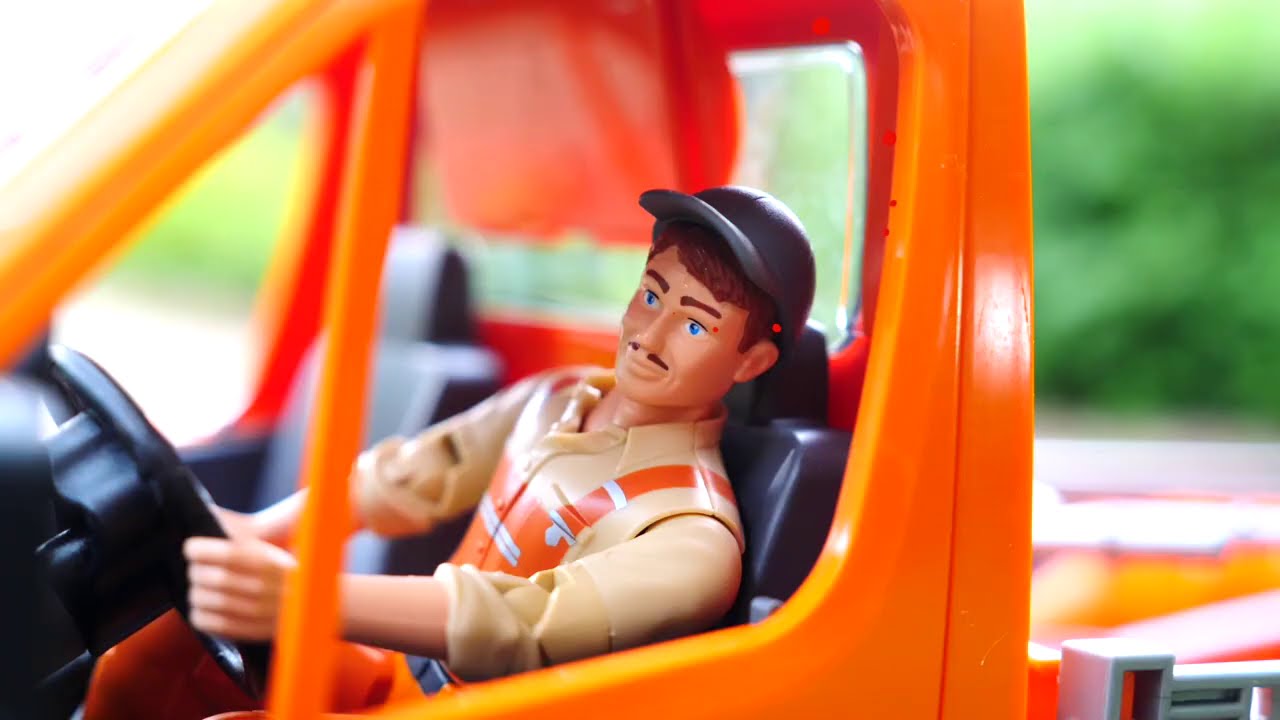 Tarinoita Auttaja-autojen kanssa. Korjaa ajoneuvoja autokorjaamossa. Uusi suomenkielinen video.