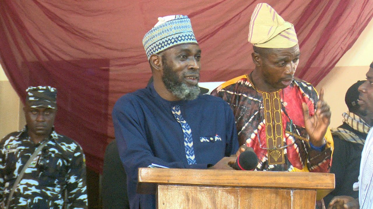 Scaling The Fence: The Superiority of Islam Over Other Religions. MALLAM YUSUF ADEPOJU