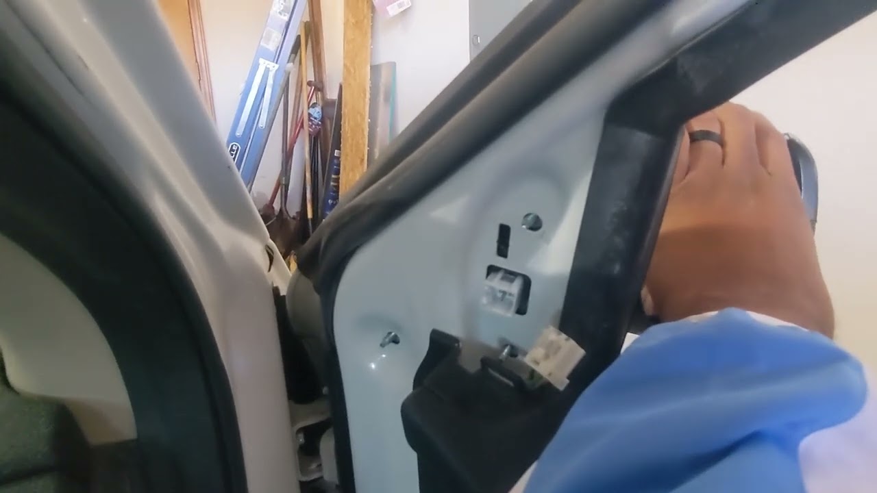 How to replace the side mirror on the 2011 Chrysler 200.  #diy #video #howto #car #chrysler