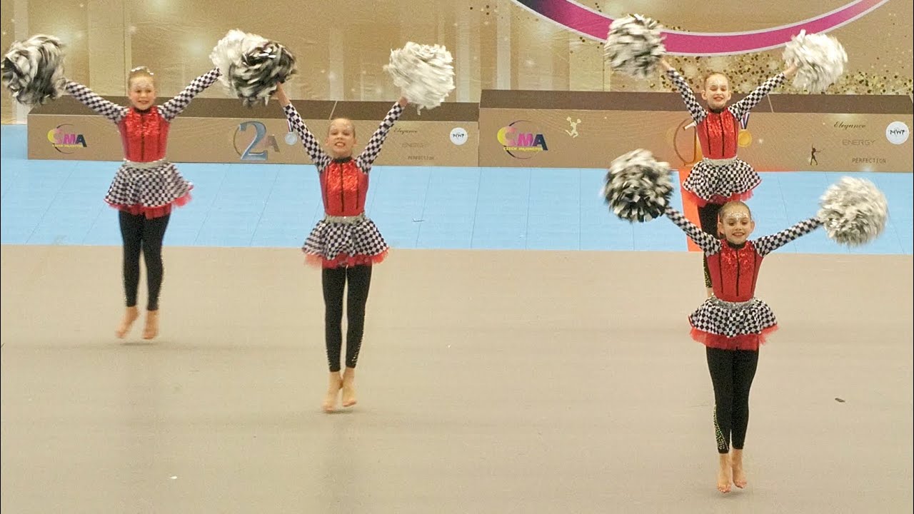 Majorettes *STUDIO DANCE EB Říčany* - mini pom, Mažoretky / Hradec Kralove 2025