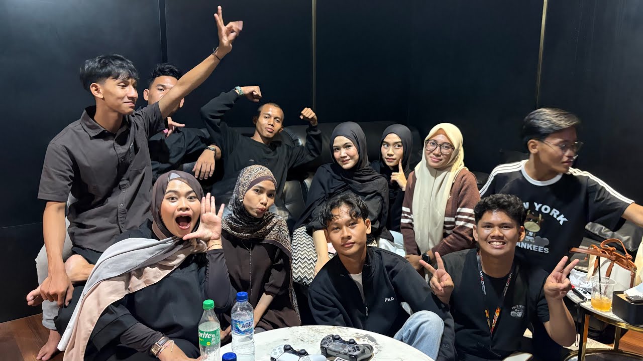 BUKBER W SHS