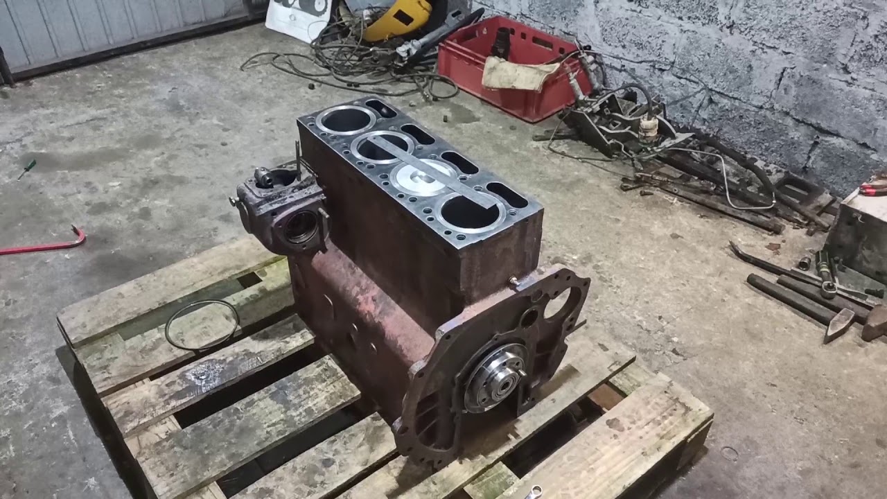 Z Garażu #3 silnik c 355 tuleje 100mm zetor