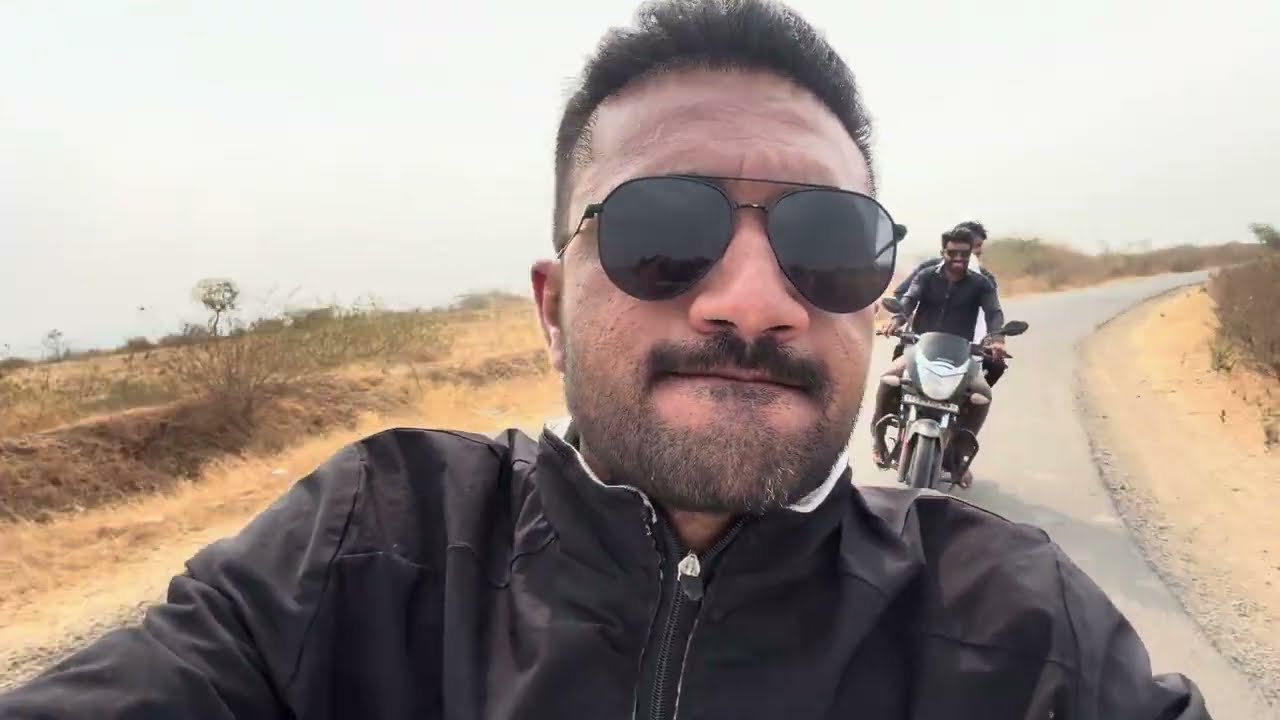 पटाखे लेणे गये aur wahake shop aur masti