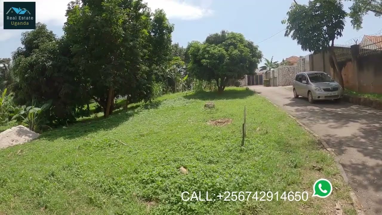 Plot for sale, 28 decimals in Bunga Kalungu selling at 800M, Slighlty negotiable