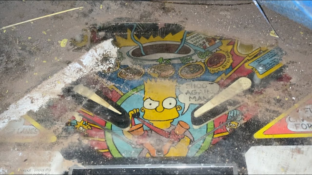Ransacked & Abandoned Home in the Jungle. We found a Simpsons Pinball Machine!