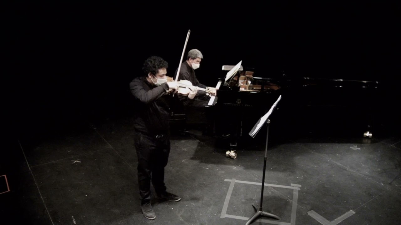 Ausar Amon plays  Scottish Fantasy by Max Bruch