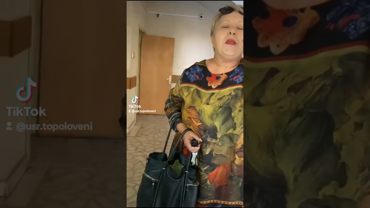 Secretara Primăriei Topoloveni este înca în funcție. Comportamentul e dezagreabil.