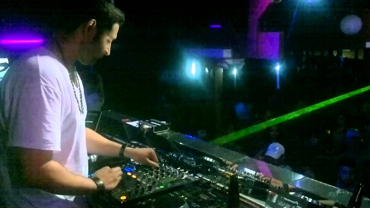 ARMAND PADILA @ YouRevolution 1st Anniversary, TijuanaBC 12Mayo2012 (Parte2)