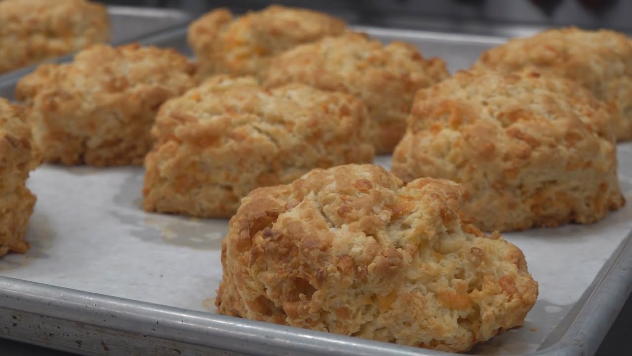 Hometown Eats Floyd Country Store