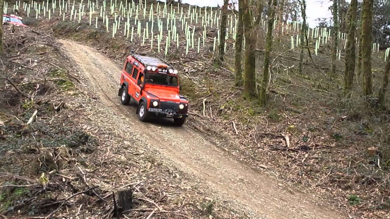 Pentillie Defender Day - Off Road Course Action - Land Rover G4
