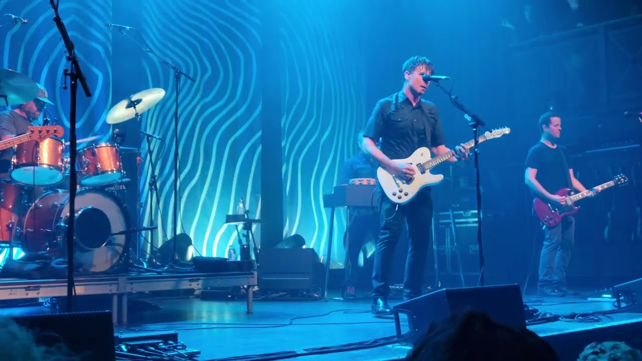 Jimmy Eat World   The Middle