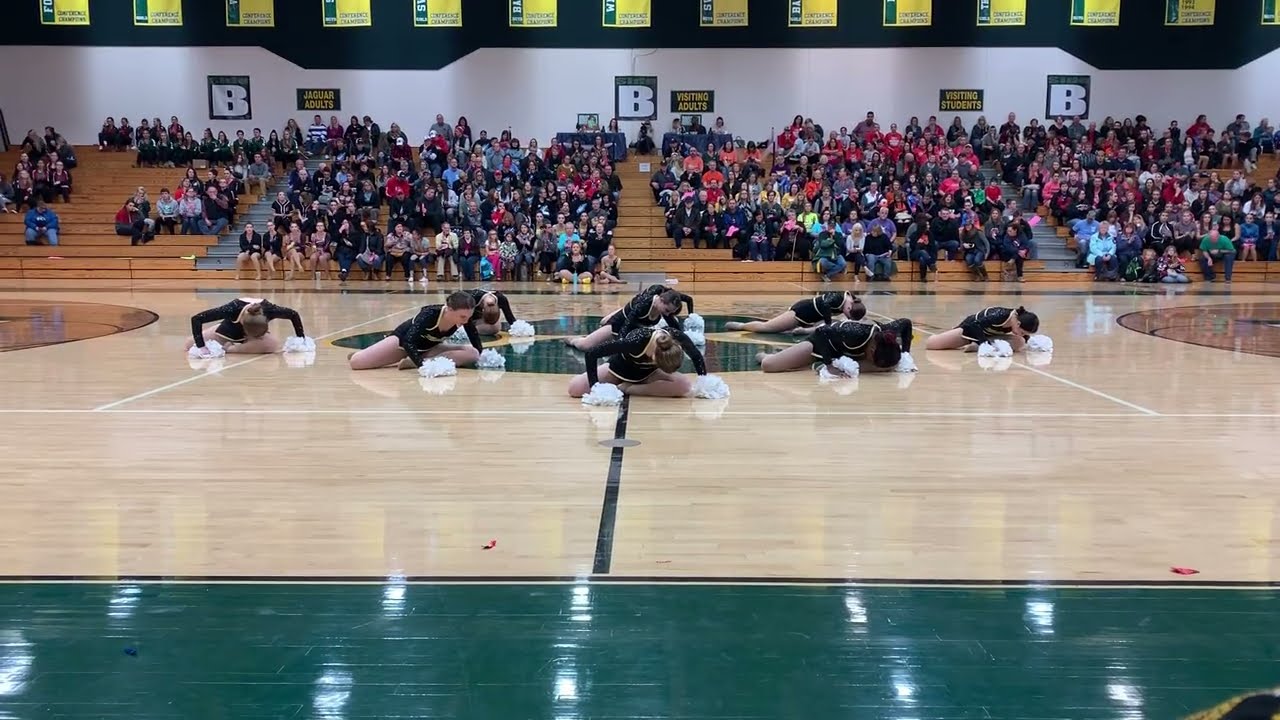 MTU Competitive Pom - 2018-2019