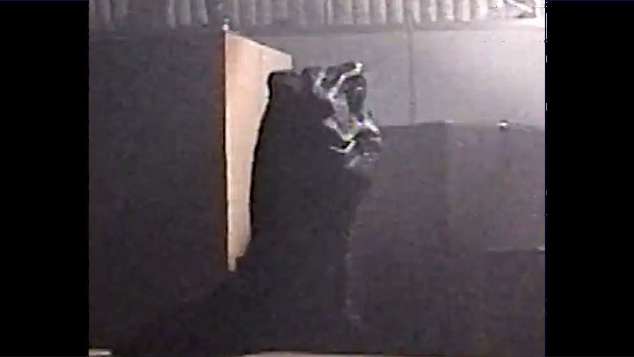 Quarantine Pen Escape (Jurassic Park Analog Horror)