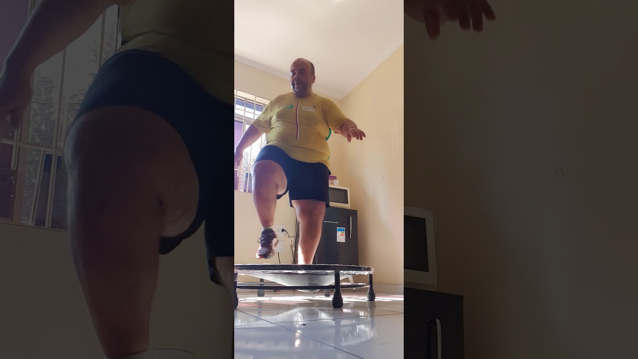 Obeso com 120kg fazendo Power Jump