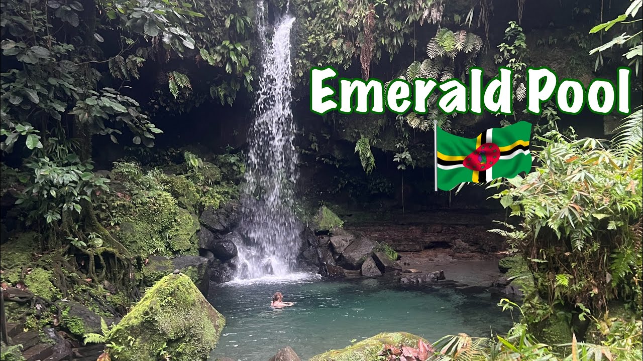 Emerald Pool | Dominica | Waterfall