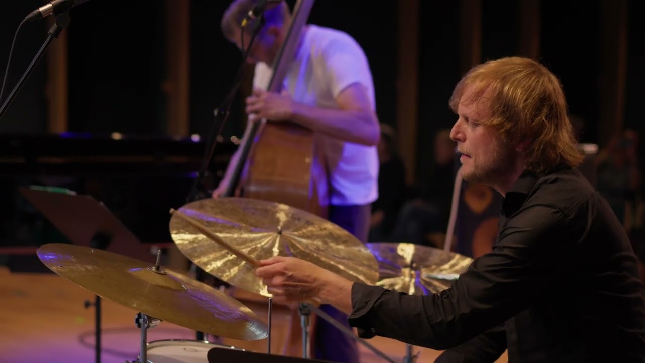 BIRDLAND BROTHERS »SING A SONG OF SONG«