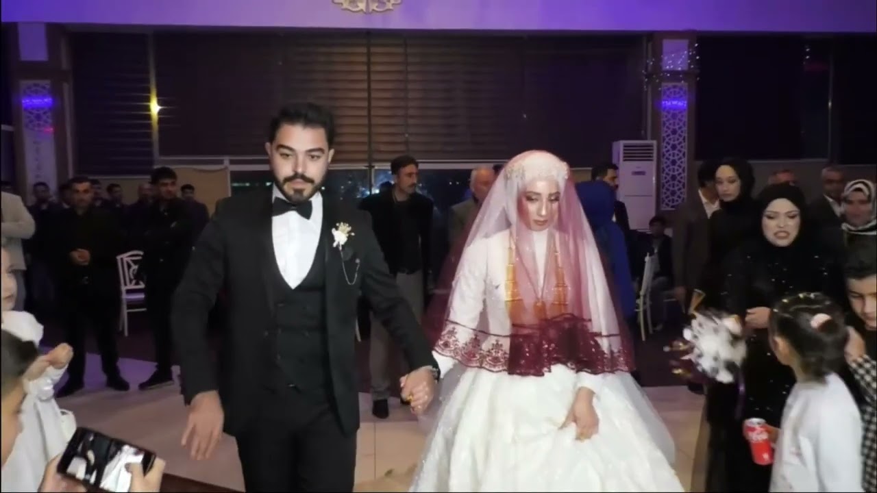 KRAL HASAN'IN OĞLU DÜĞÜN