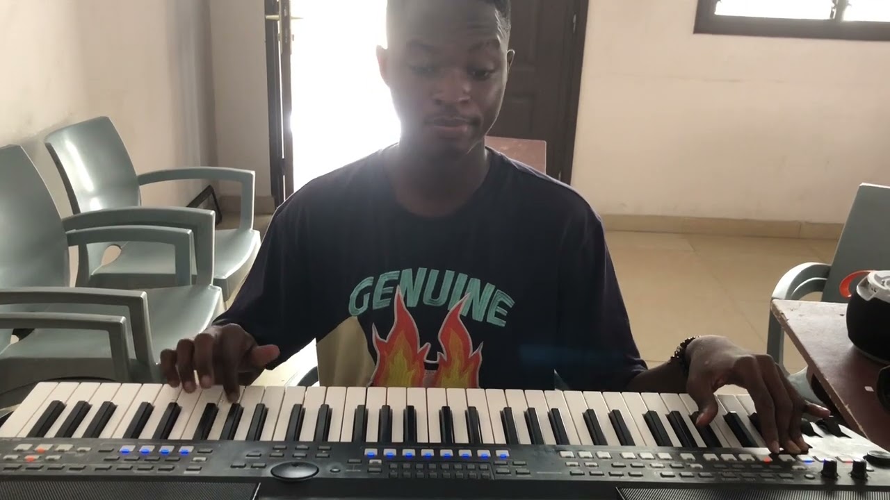 Tayc - COMME TOI  cover PIANO SYNTÉ by JojazZ