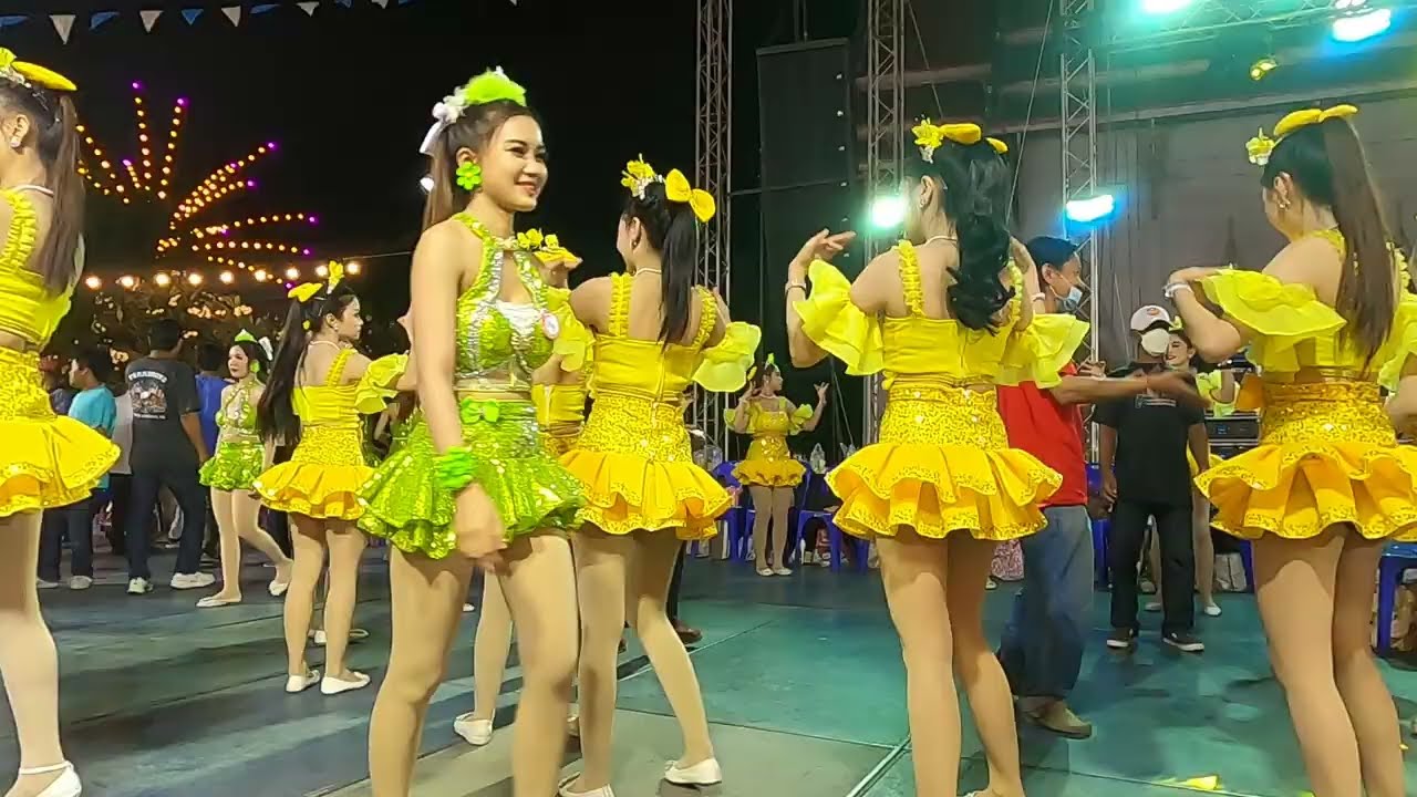 [GoPro8]【#PhetchaburiDance】#รำวงเพชรบุรี✿10minite workout dance🎼พรพรหมเมืองเพชร✿สวยงามมาก ดังนางฟ้า6